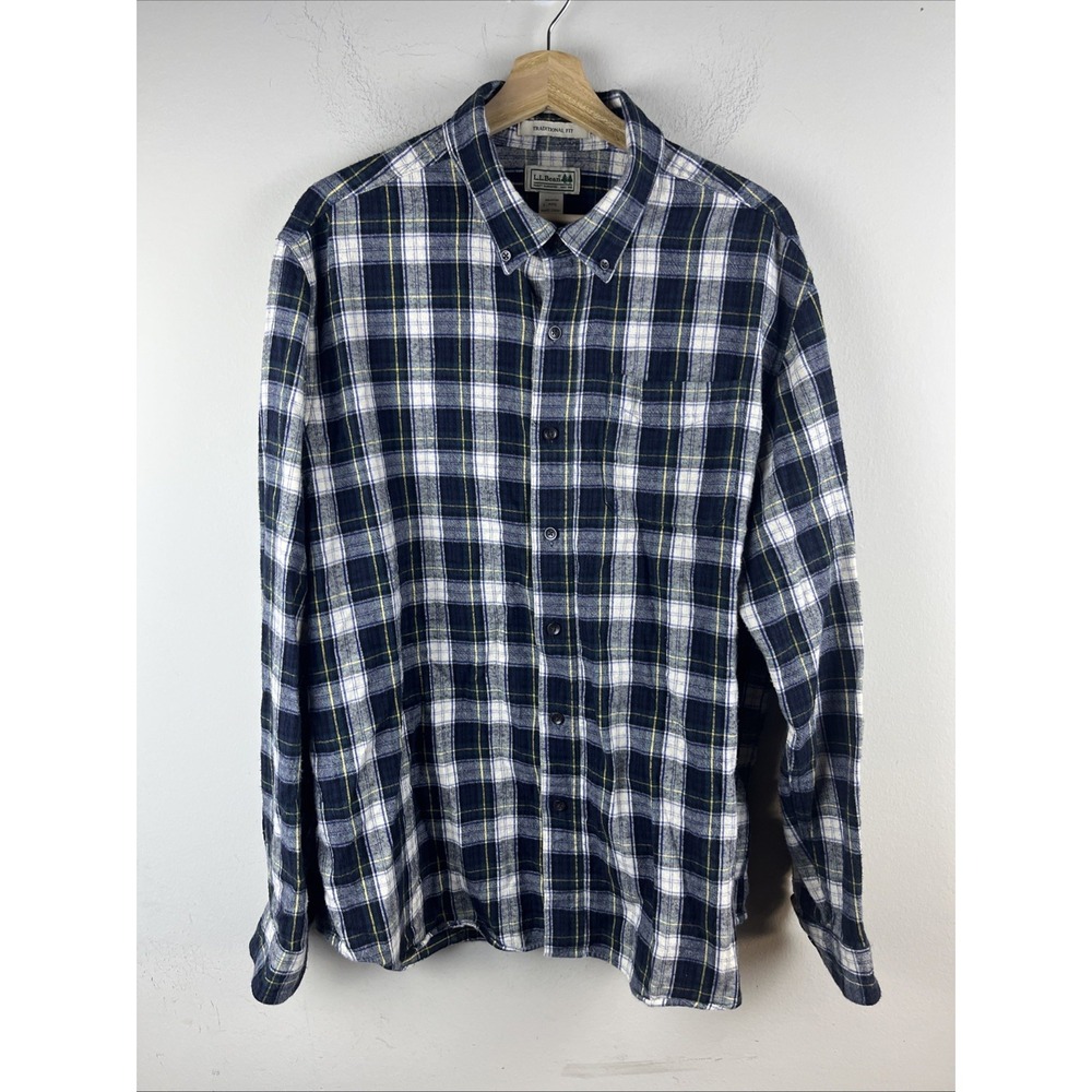 L.L.Bean Men's Large Traditional Fit Blue White Plaid Button Up Shirt Long Sleev